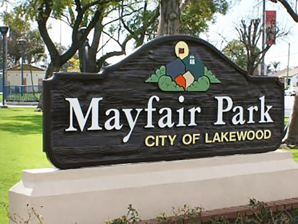 Lakewood California Mayfair Park